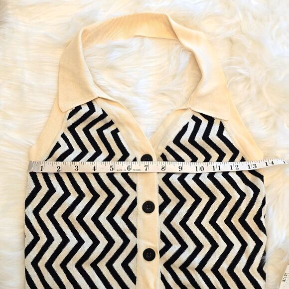 NWT GUESS Halter Sweater Size M - Picture 5 of 9